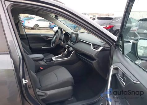 2020 Toyota Rav4 Hybrid Xle z USA, uszkodzony, nr VIN 2T3RWRFV7LW098019